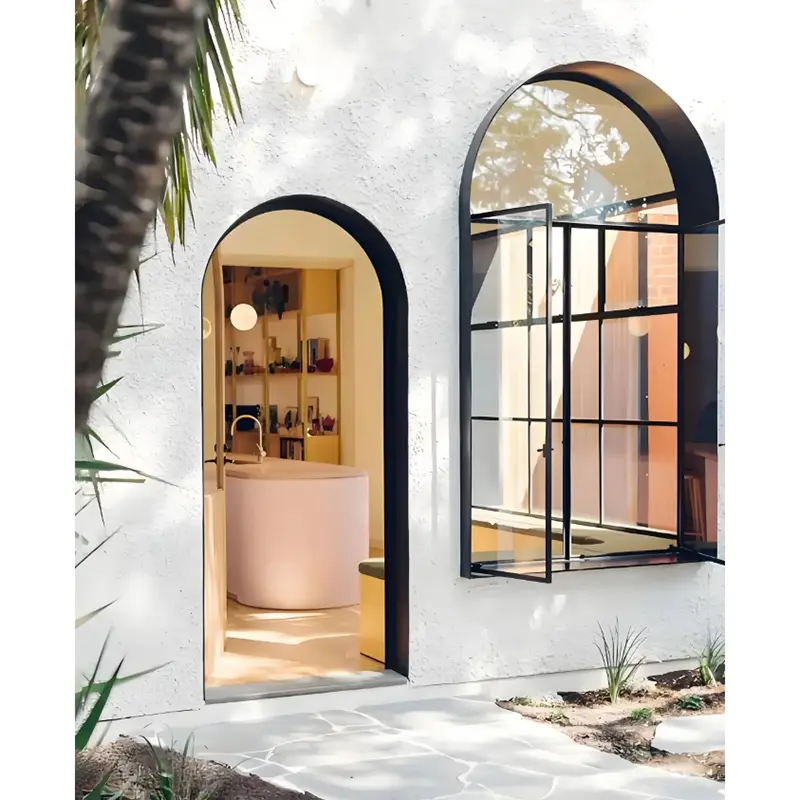 Okna ve tvaru hliníkové slitiny