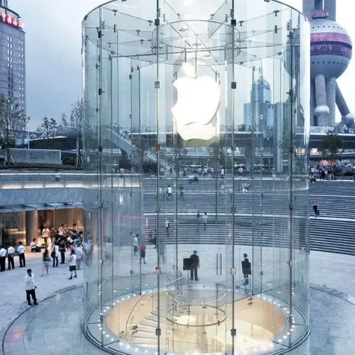 Tvrzené zakřivené sklo